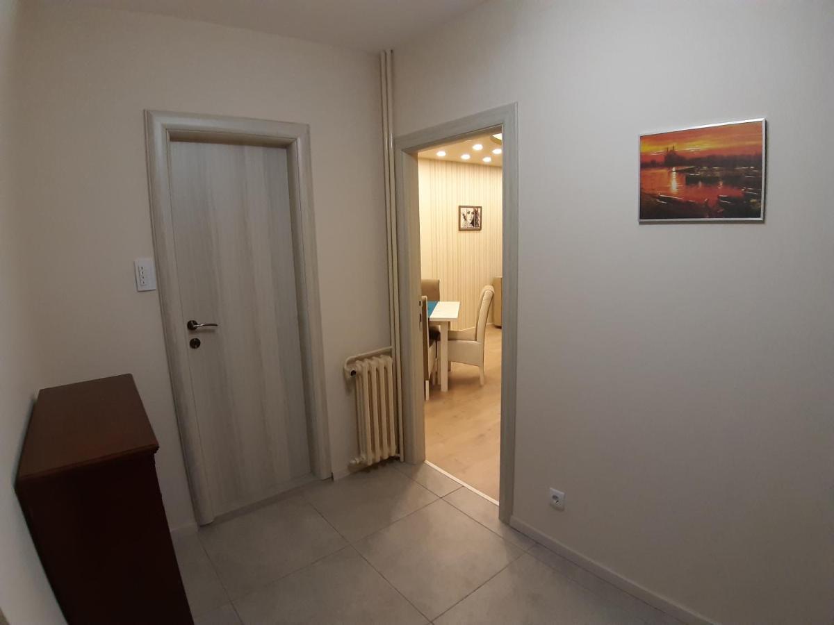 Danube Blue 2 Apartment Beograd Ngoại thất bức ảnh